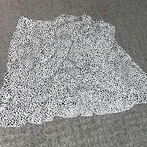 shein tie front wrap around polka dotted skirt, never worn